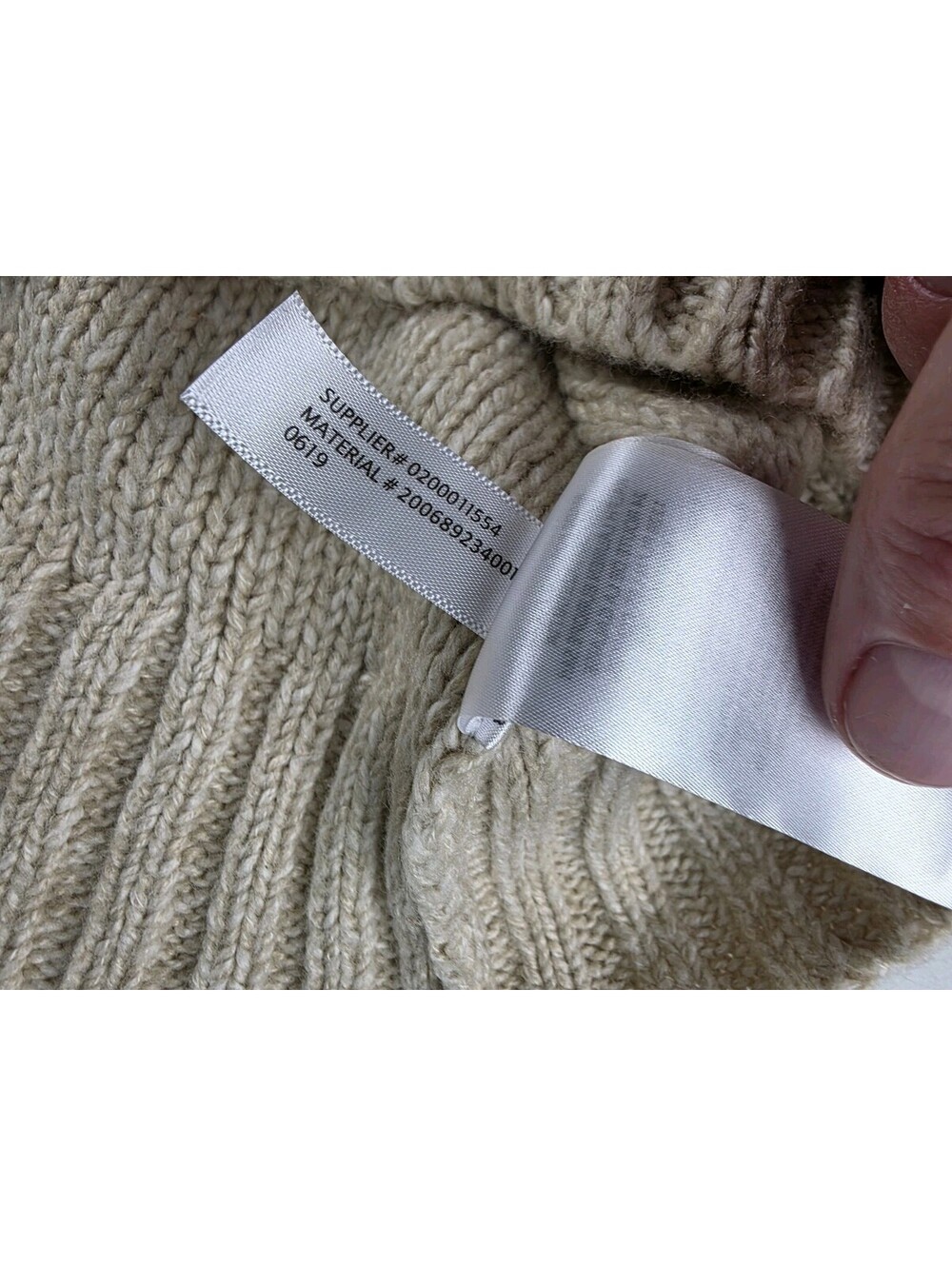 Lauren Ralph Lauren Knit V Neck Sweater  Women's Medium Beige Neutrals Designer - Picture 6 of 10